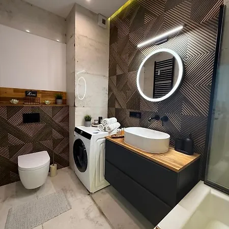 Viva La France Nad Jeziorem Dlugim