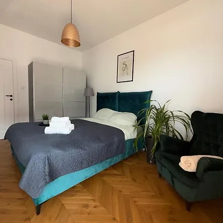 Apartmán Viva La France Nad Jeziorem Dlugim *